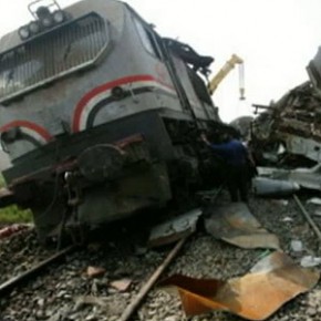 В египетской аварии с участием автобуса и поезда погибли 47 детей