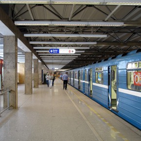 Запрет на фотографирование в петербургском метро стал официальным