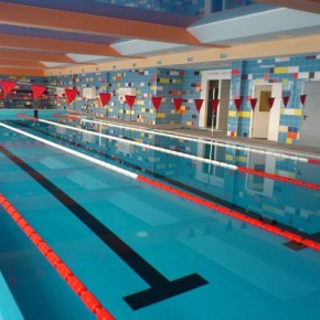 К 2016 в Санкт-Петербурге построят 22 школы с бассейнами