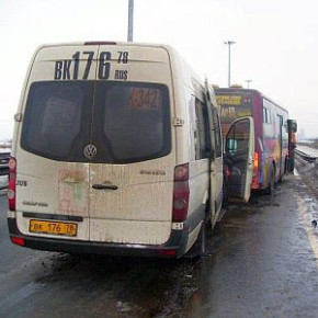 ДТП на Витебском: 342 маршрутка протаранила 287 автобус