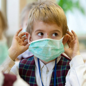 Онищенко: пора носить маски против гриппа
