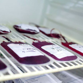 В детской больнице на Бухарестской ребенку перелили кровь с ВИЧ