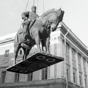 Перенос памятника Александру III на Восстания отклонен депутатами ЗакСа