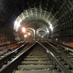 Смольный заказал проектирование метро до Пулково через Ульянку
