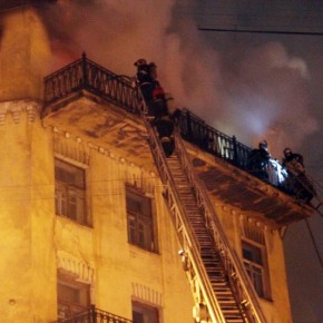 Из-за пожара на Рижском проспекте пострадал театр 