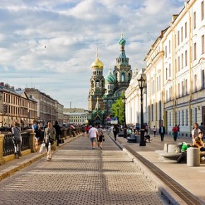 Активисты требуют увеличить число пешеходных улиц в Петербурге с трех до восьми