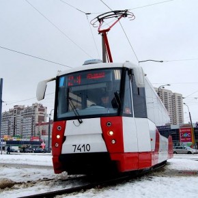 По проспекту Обуховской Обороны пустили трамваи