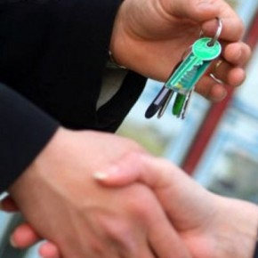Почему сделки с недвижимостью лучше доверять профессионалам?