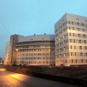 Новую инфекционную больницу на Репнинской откроют в сентябре 2014 года