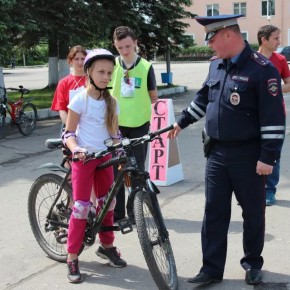 Велодорожки в Санкт-Петербурге получили разметку