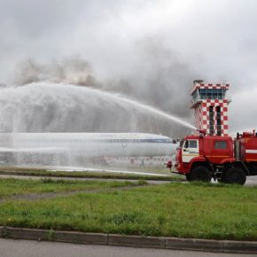 В Пулково 