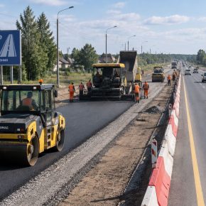 Реконструкцию Ропшинского шоссе пока отменили: денег в бюджете не будет